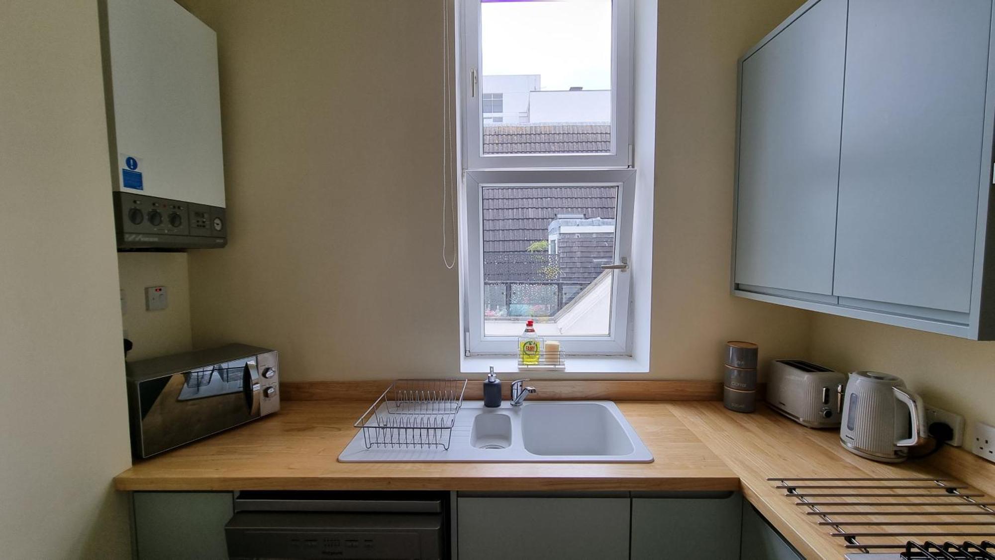 Southsea Escape - Coastal Holiday Apartment - 2 Double Bedrooms 朴次茅斯 外观 照片